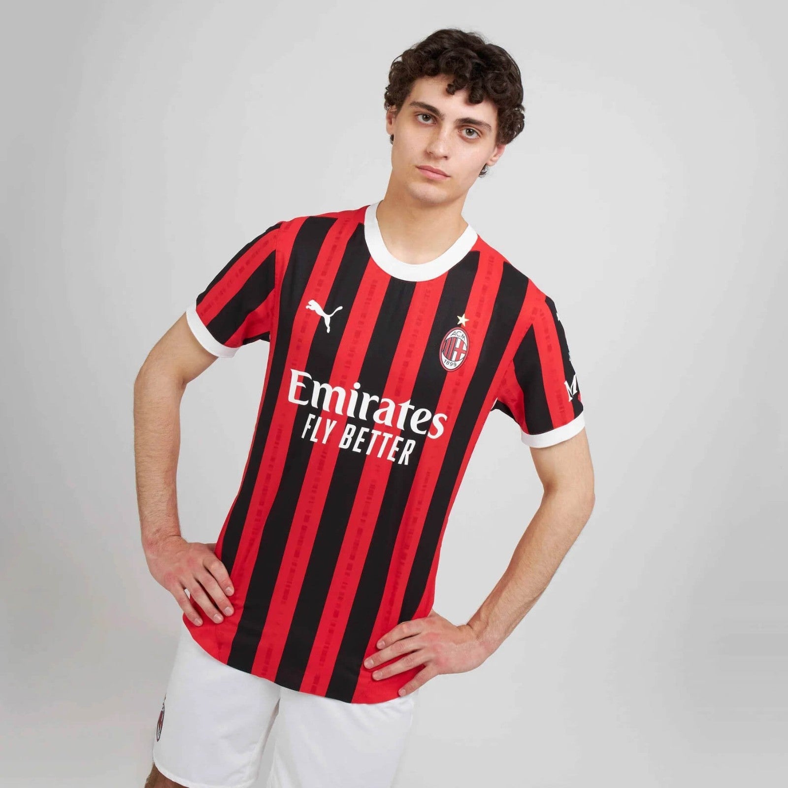 AC Milan 24/25 Home Jersey (Player Version)