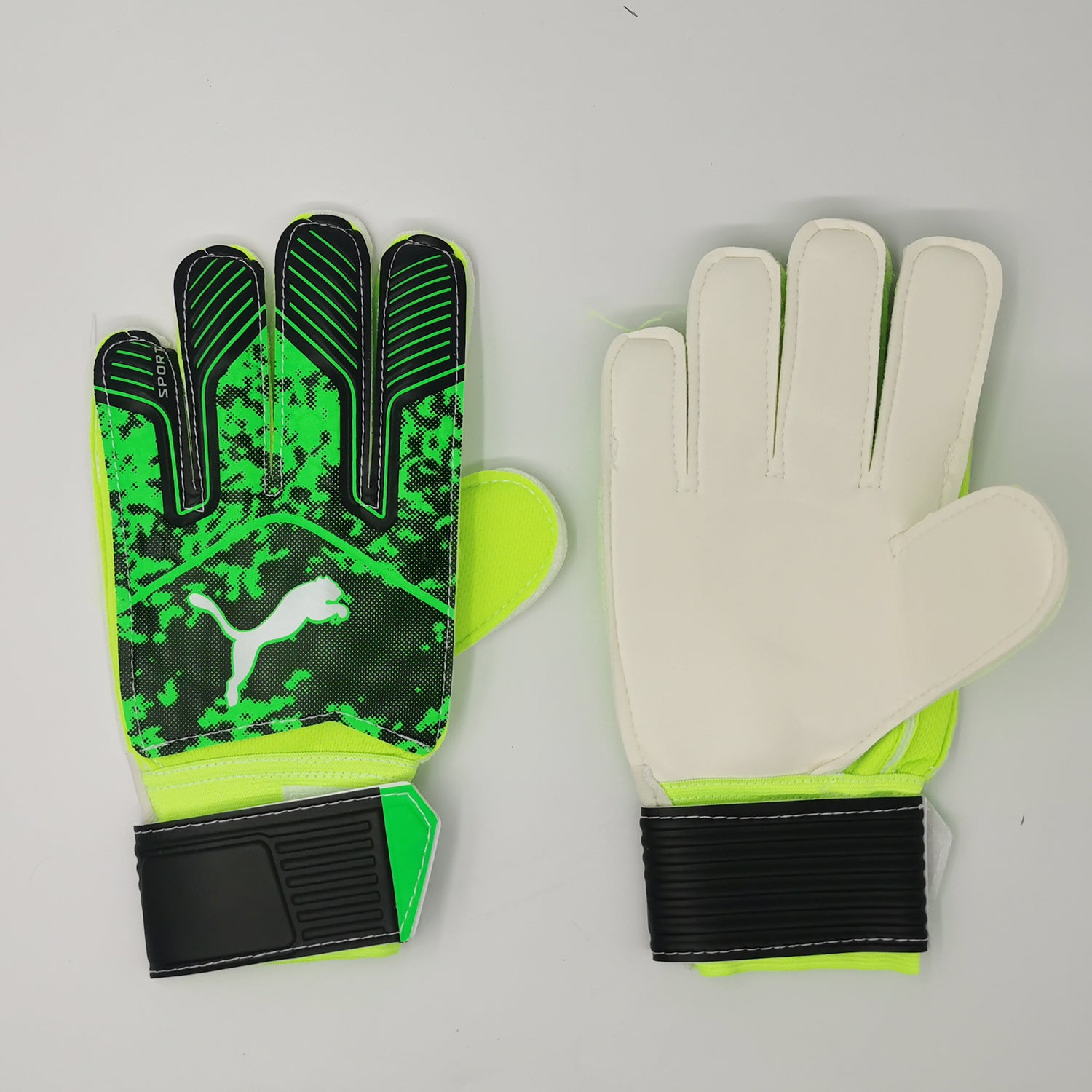 B2 Puma semi-latex goalkeeper gloves Green