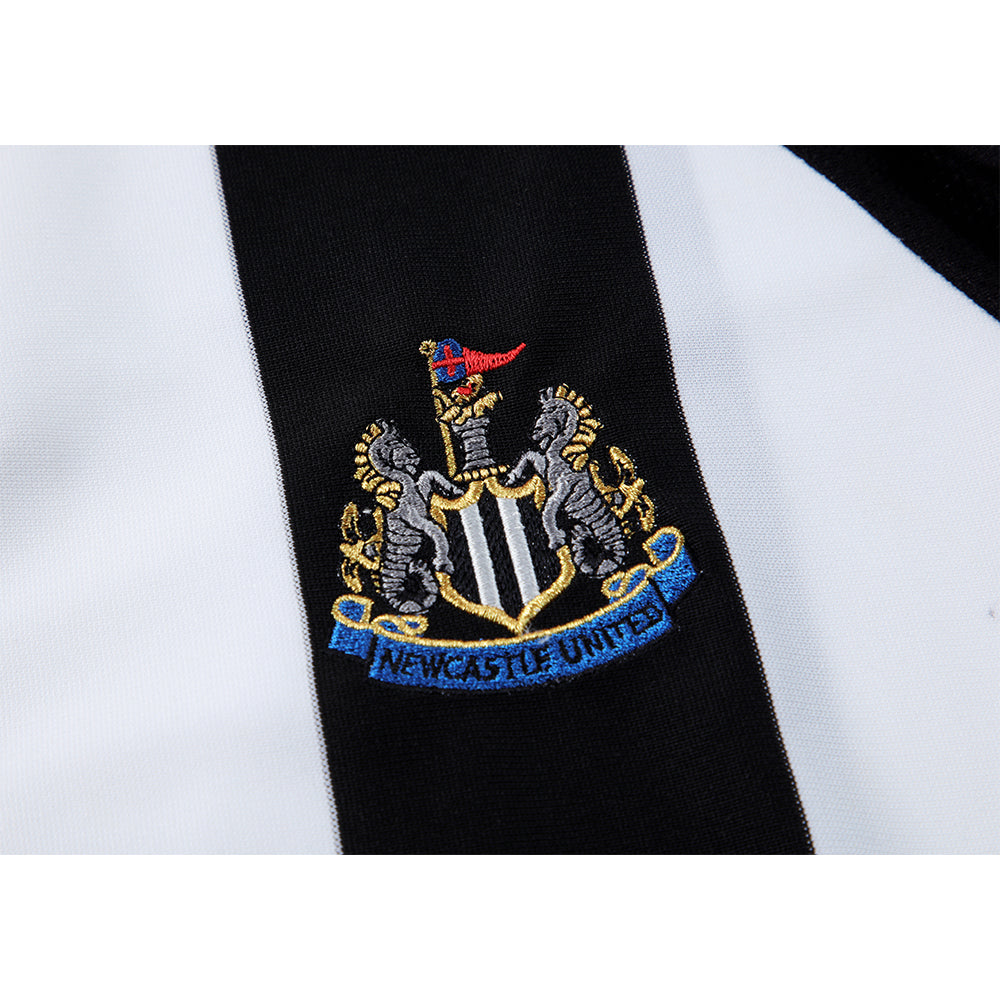 Newcastle United 04/06 Home Jersey