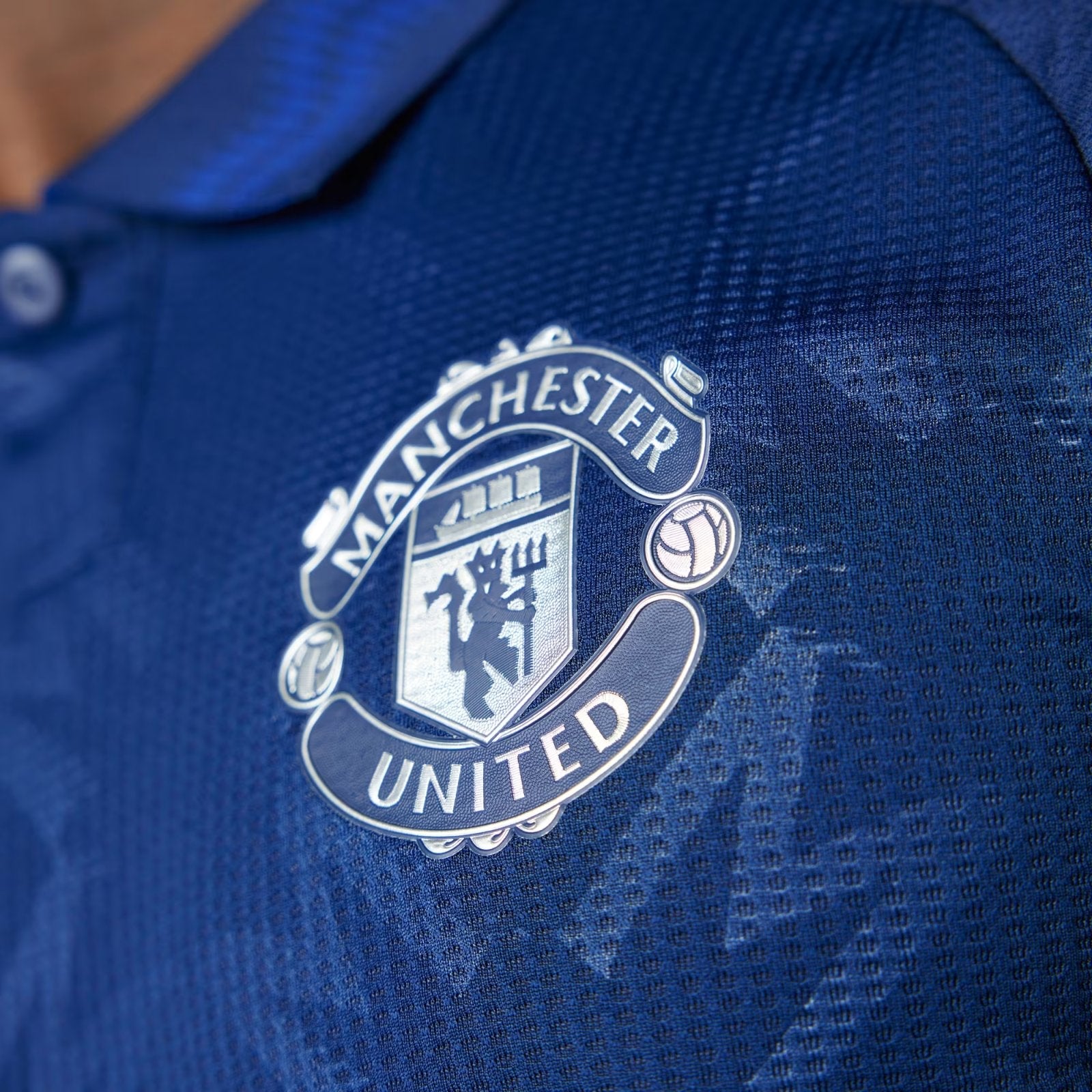 MANCHESTER UNITED 24/25 Away Jersey