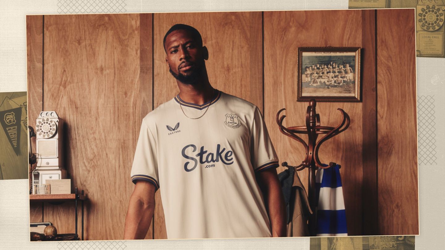 Everton 24/25 Third Jersey