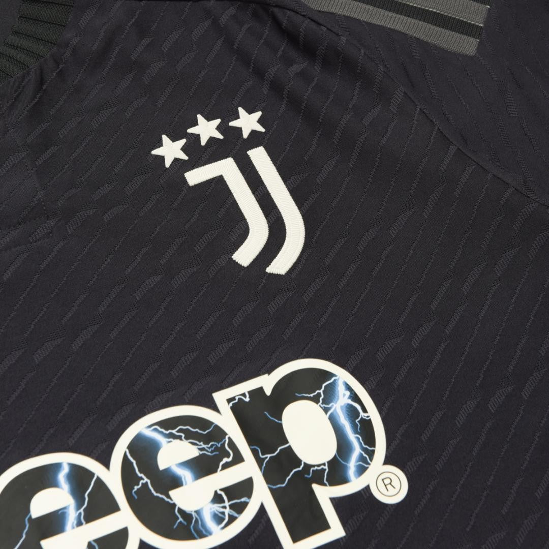 Juventus 23/24 Third Kit