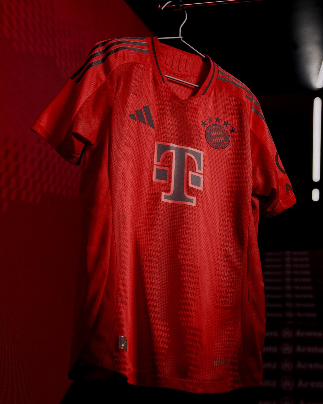 FC Bayern 24/25 Home Jersey (Player Version)